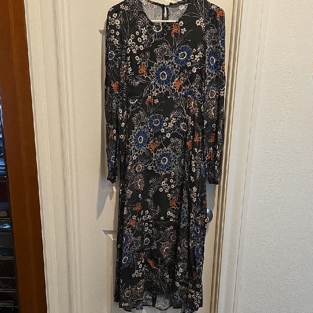 Zara Black Floral Long Sleeve Dress
